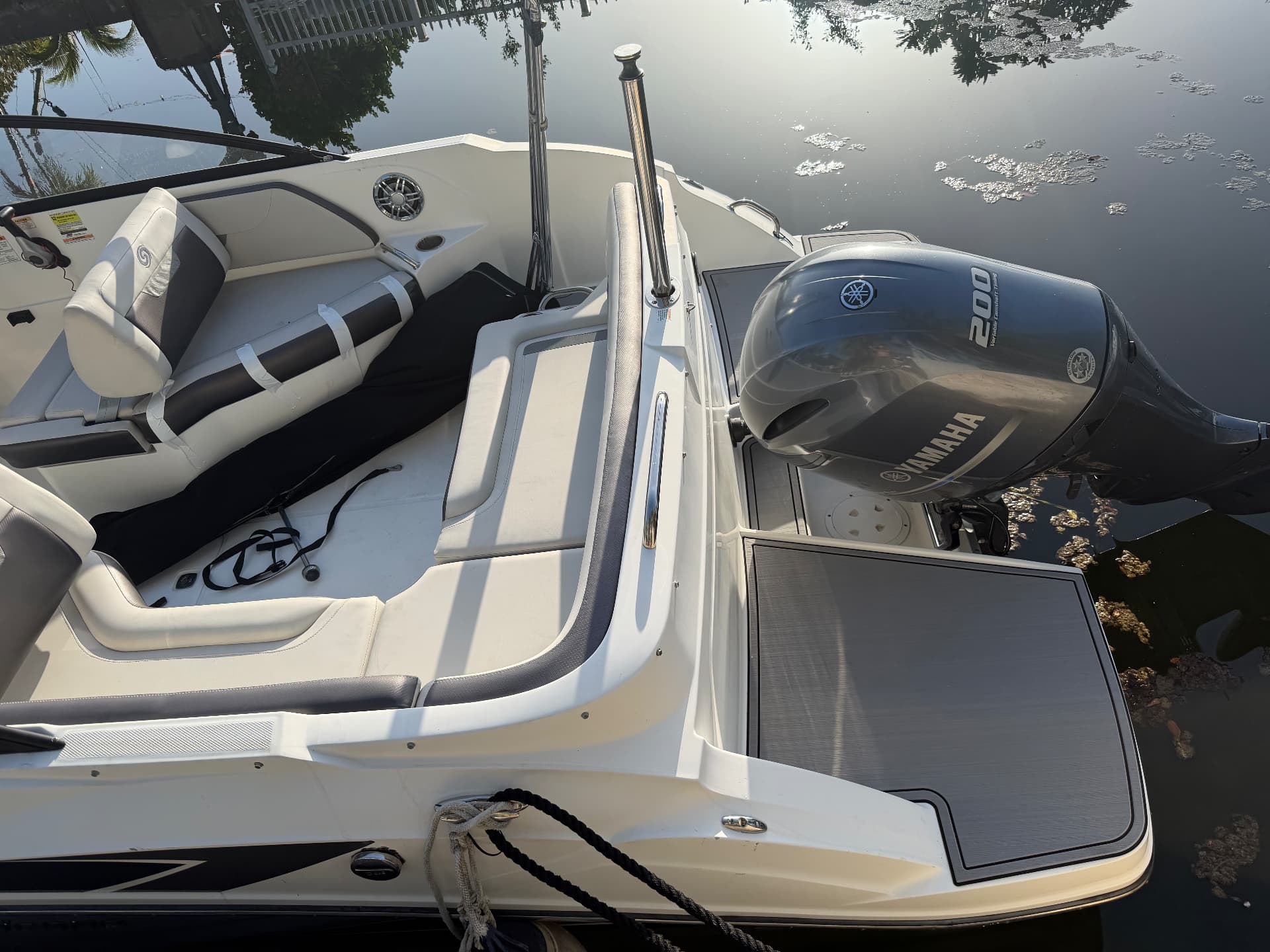 Stern of the Hurricane SD 235 showing the Yamaha 200 outboard and swim platforms